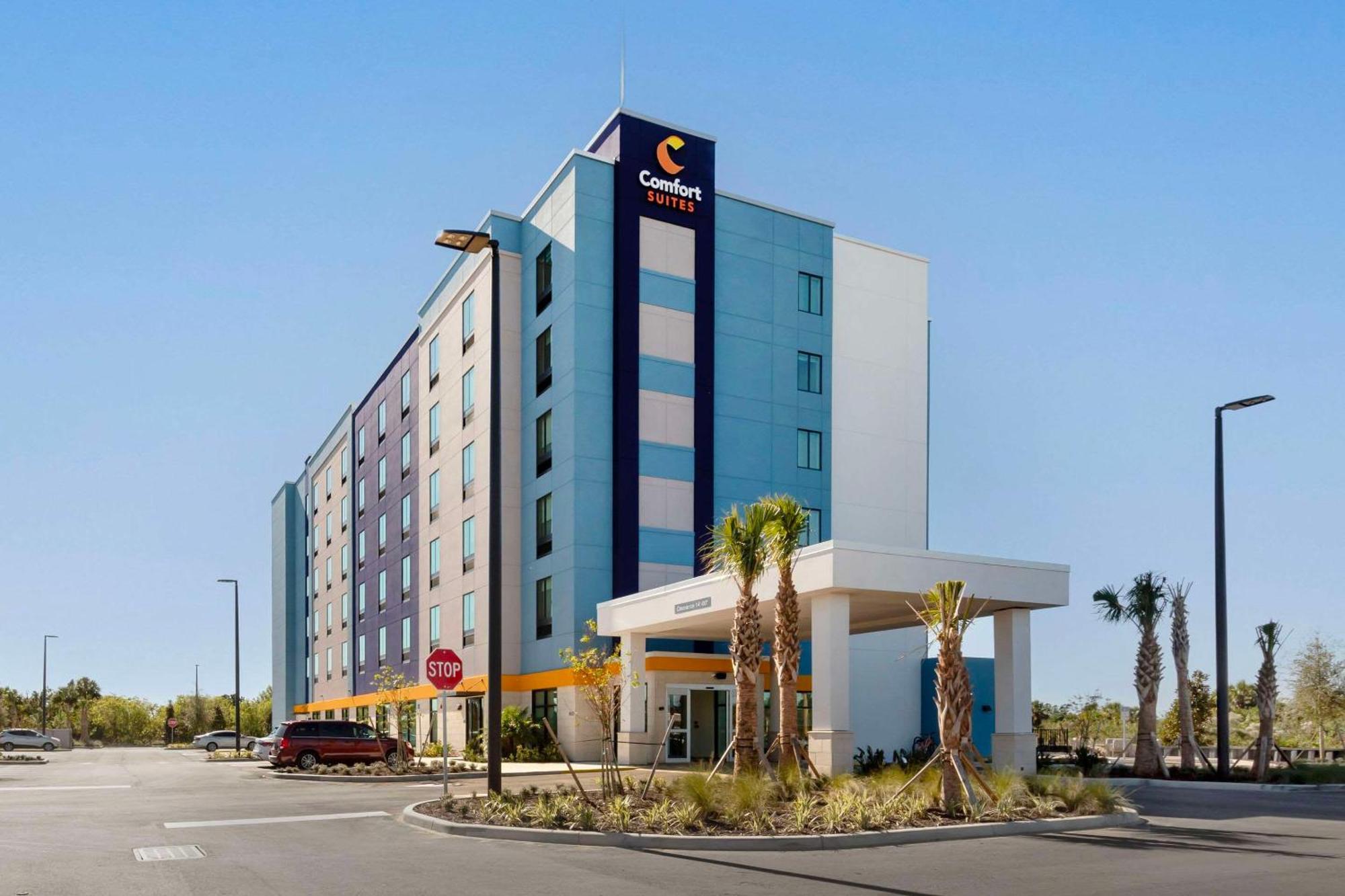 Comfort Suites Titusville Near Kennedy Space Center Exterior photo